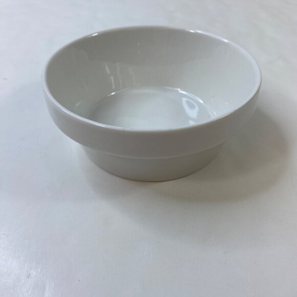White Ceramic 5" Diameter Ingredient Bowl Simple Design - Picture 1 of 7